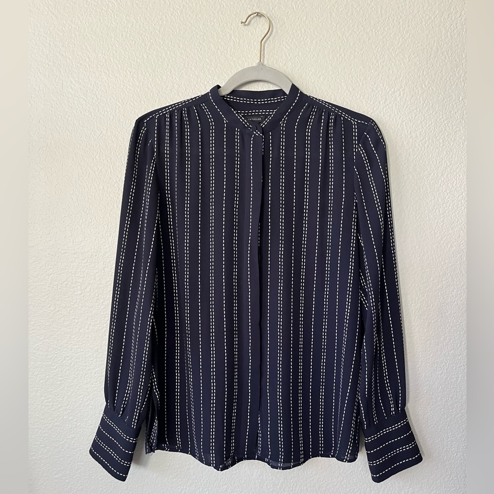 Ann Taylor Navy Button Down White Stitching Blouse Women's Size S - Picture 4 of 16